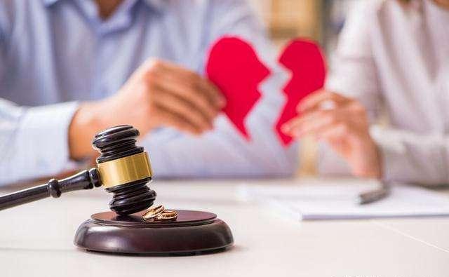 工行合肥黄山路支行关爱老人上门服务写好养老金融大文章