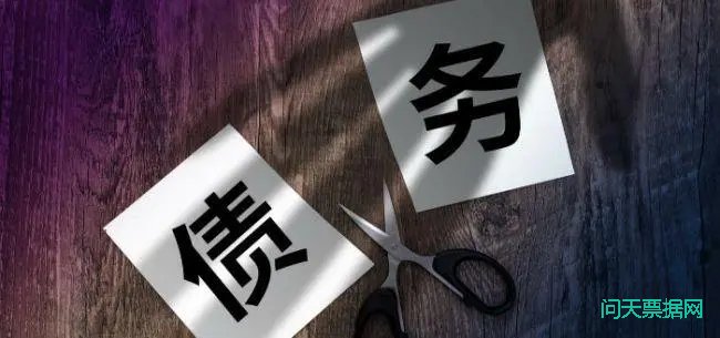 母女烈日救老人 牵出一段“接生缘”